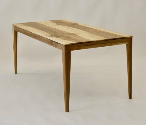 Tisch Massivholz Design